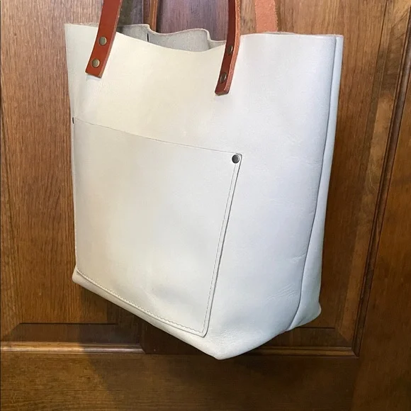 Portland Leather (Bone) Tote with Brown Straps Limited Edition - Picture 16 of 17